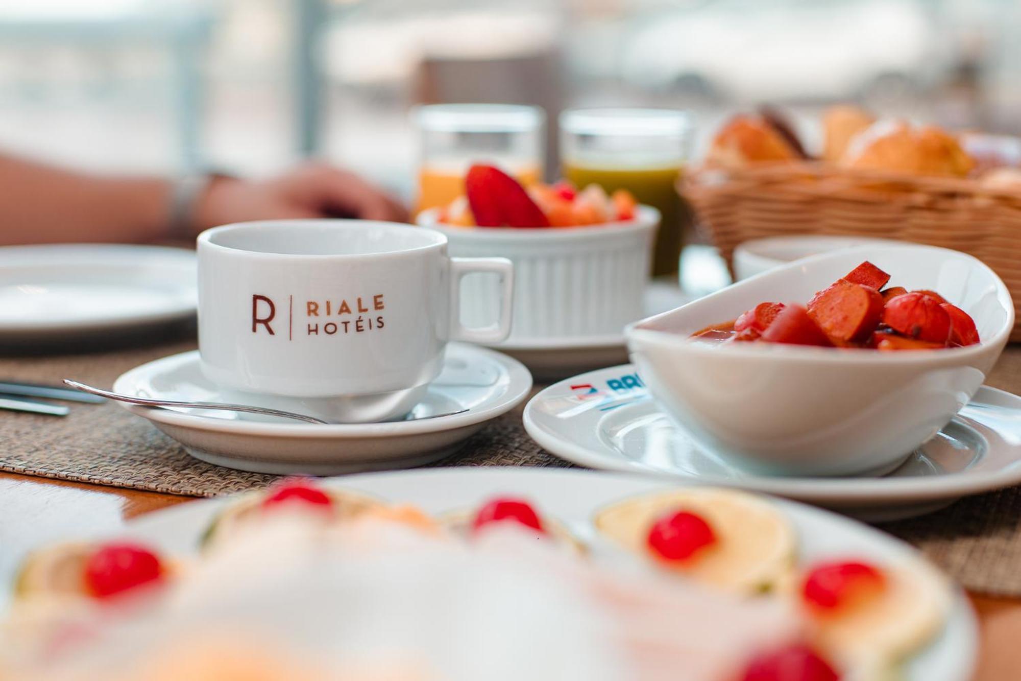 Riale Brisa Barra Hotel 4*